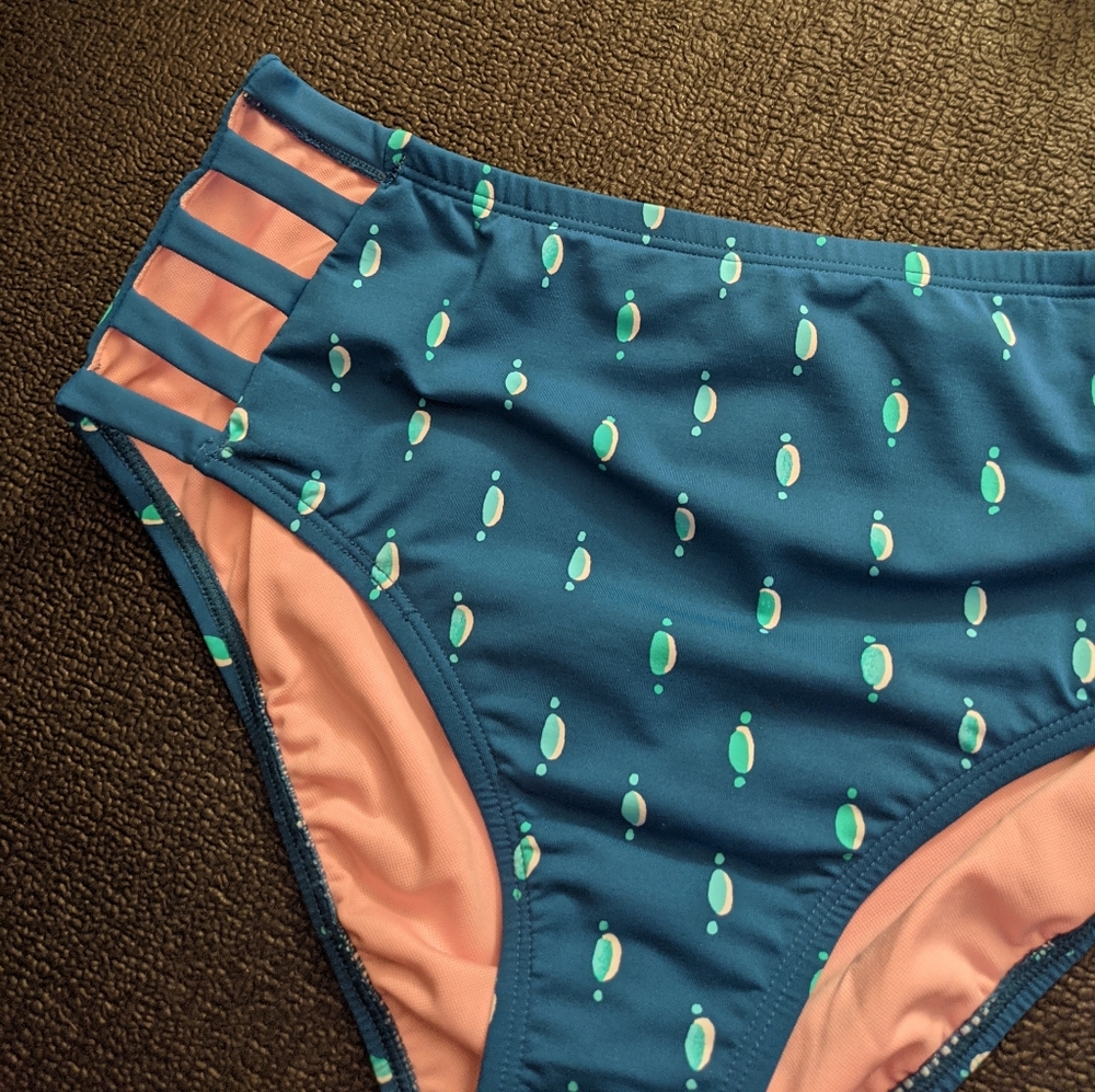 {Lilly Pulitzer} Brand New Rumy Bikini Bottoms - Picture 6 of 9